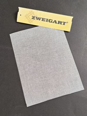 Weißer Zweigart Stramin 44/100 (normale Leinwand) - 15x20 cm